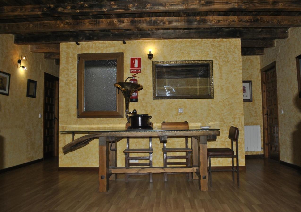 Hotel Rural Los Perales San Vitero Екстер'єр фото
